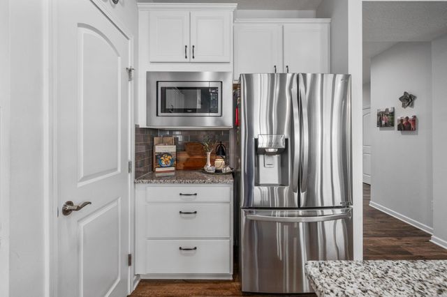 727 Fescue Road, Galena, OH 43021