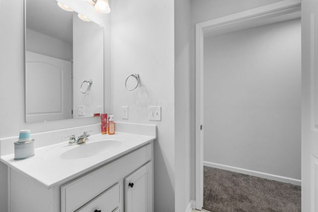 727 Fescue Road, Galena, OH 43021