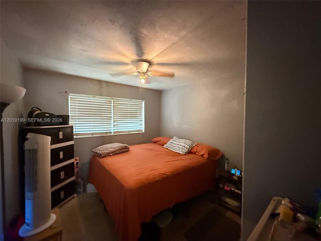 628 NW 3rd Ct, Hallandale Beach, FL 33009