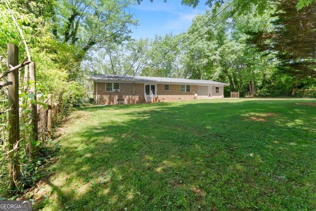 1076 Highway 9 N, Dawsonville, GA 30534