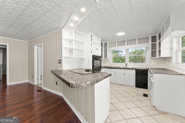 1076 Highway 9 N, Dawsonville, GA 30534