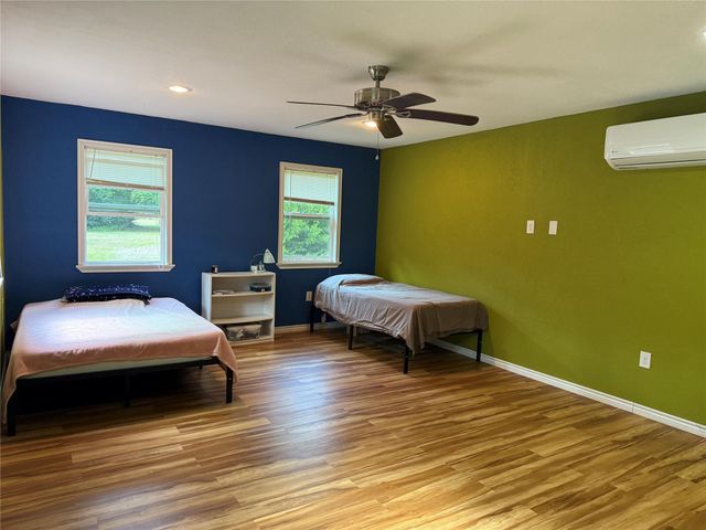 569 E Capps Road, Livingston, TX 77351