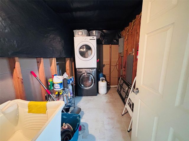 569 E Capps Road, Livingston, TX 77351