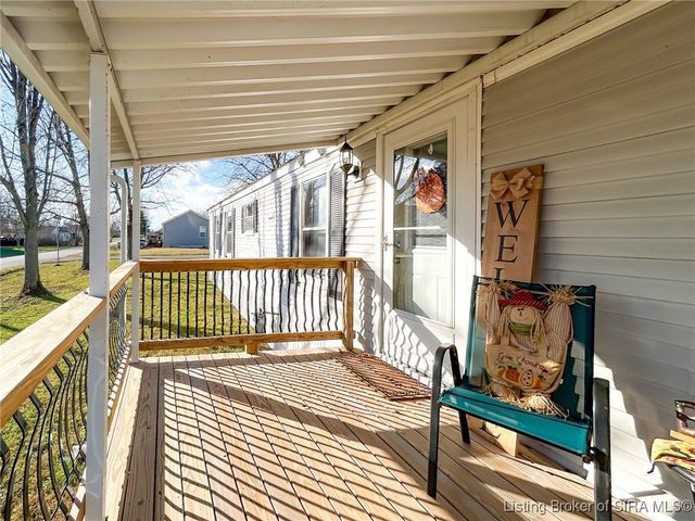 374 Worthington Street, Worthington, IN 47471