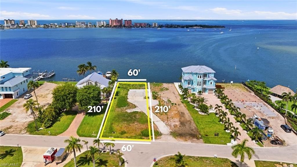 926 San Carlos DR, FORT MYERS BEACH, FL 33931 — exterior