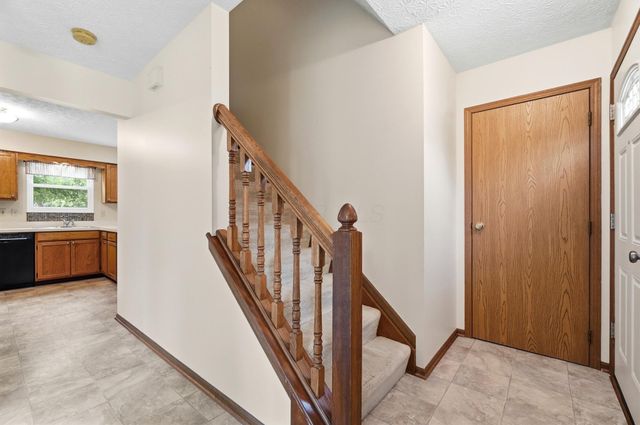 658 Lynnfield Drive, Westerville, OH 43081