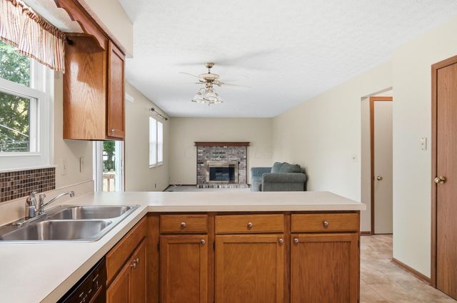 658 Lynnfield Drive, Westerville, OH 43081