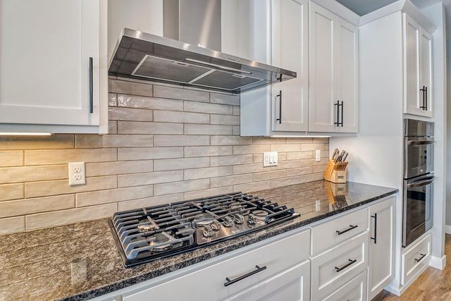 2700 Golden Lane S, Fargo, ND 58104