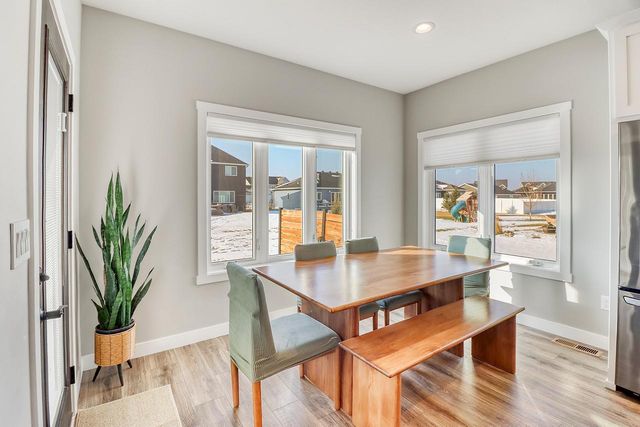 2700 Golden Lane S, Fargo, ND 58104