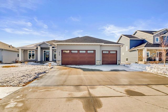 2700 Golden Lane S, Fargo, ND 58104