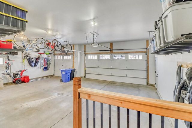 2700 Golden Lane S, Fargo, ND 58104