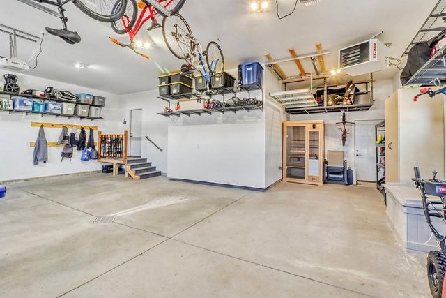 2700 Golden Lane S, Fargo, ND 58104