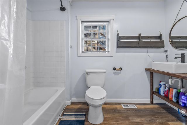 36 E South Street, Hillsdale, MI 49242