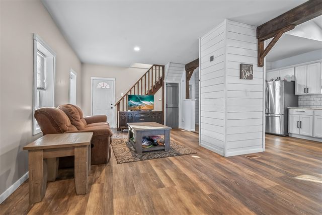 36 E South Street, Hillsdale, MI 49242