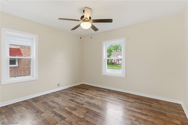 325 E 326th Street, Willowick, OH 44095