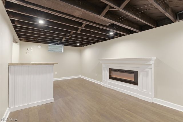 325 E 326th Street, Willowick, OH 44095