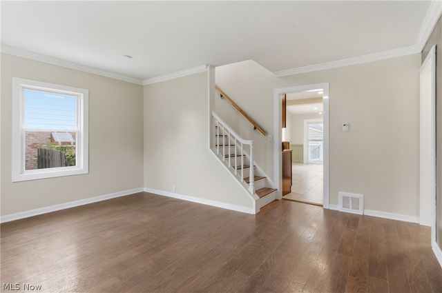 325 E 326th Street, Willowick, OH 44095
