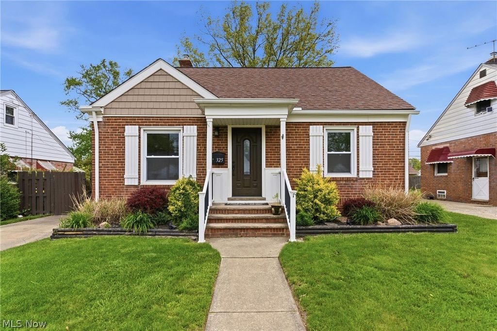 325 E 326th Street, Willowick, OH 44095