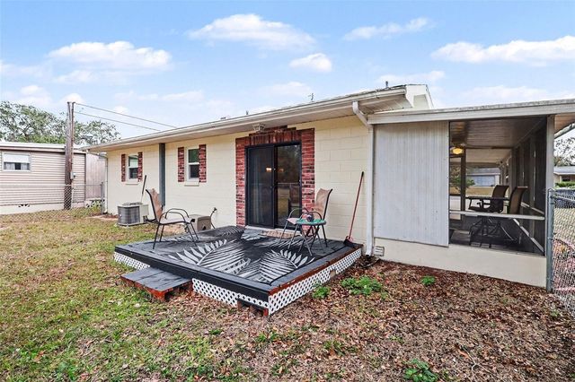 301 MARTHA DRIVE, Lake Wales, FL 33898