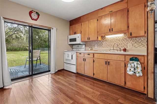 301 MARTHA DRIVE, Lake Wales, FL 33898