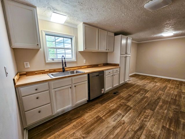 261 Field Creek Road, Ruffin, SC 29475