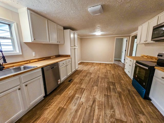 261 Field Creek Road, Ruffin, SC 29475