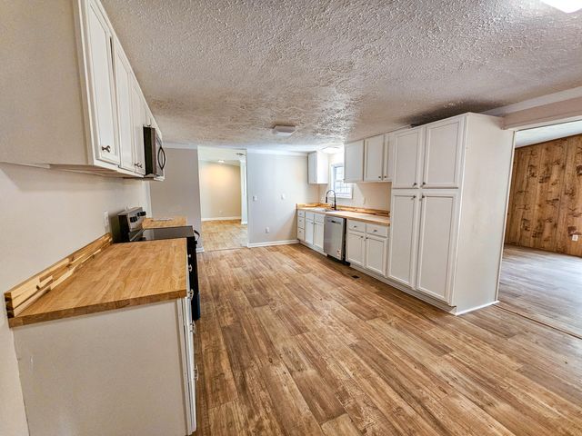 261 Field Creek Road, Ruffin, SC 29475