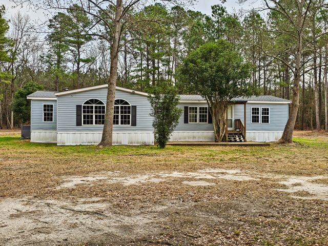 261 Field Creek Road, Ruffin, SC 29475