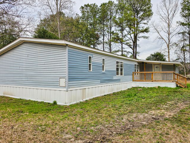 261 Field Creek Road, Ruffin, SC 29475