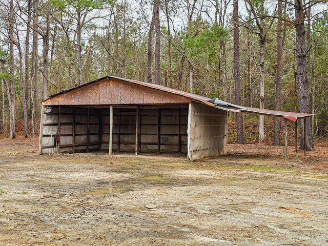 261 Field Creek Road, Ruffin, SC 29475