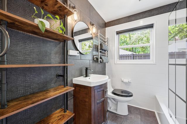 1215 Wimbee Drive, Charleston, SC 29407