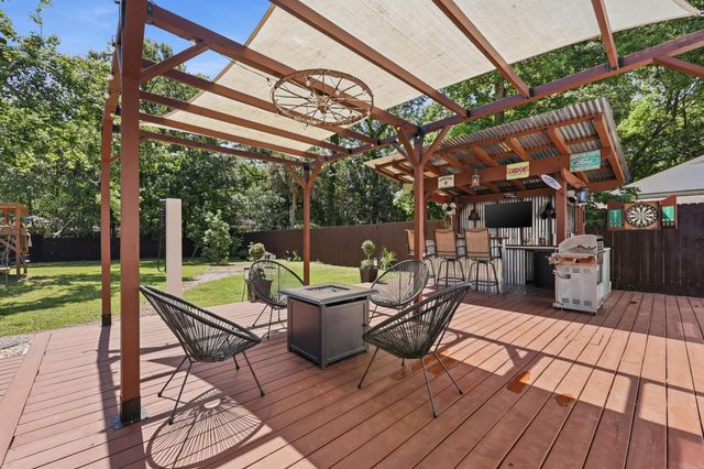 1215 Wimbee Drive, Charleston, SC 29407