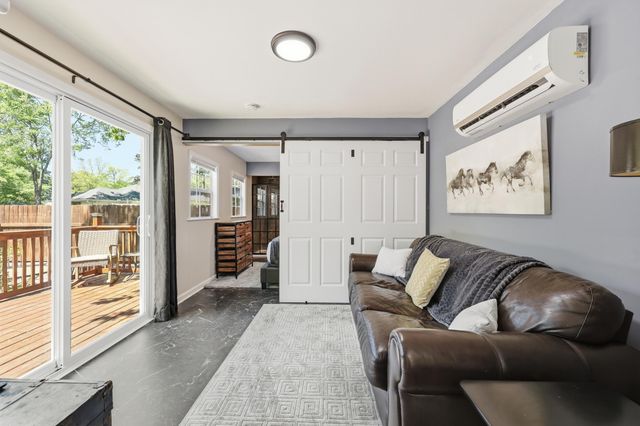 1215 Wimbee Drive, Charleston, SC 29407