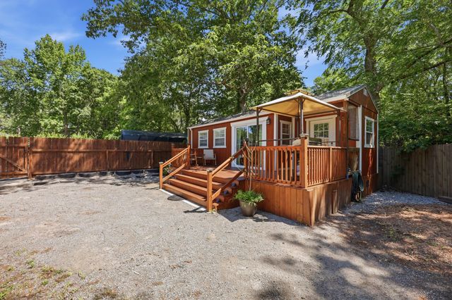 1215 Wimbee Drive, Charleston, SC 29407