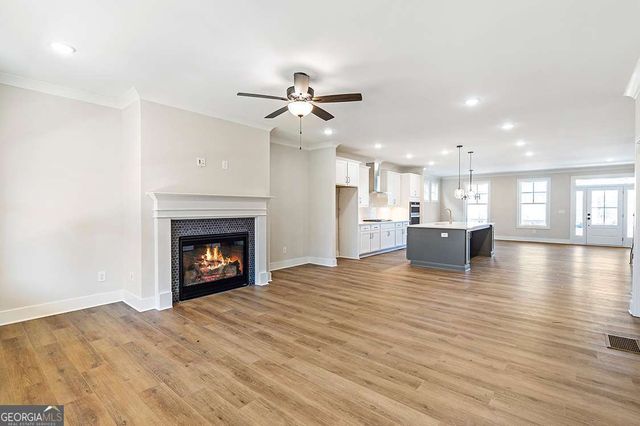 152 Palm Street, Holly Springs, GA 30115