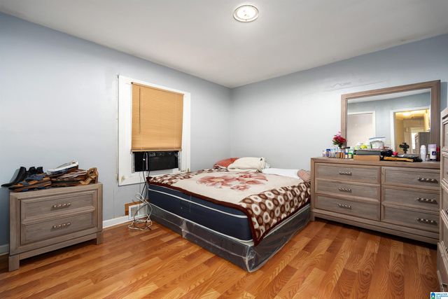 525 WOODWARD ROAD, Midfield, AL 35228