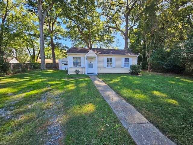 330 Shawen DR, Hampton, VA 23669