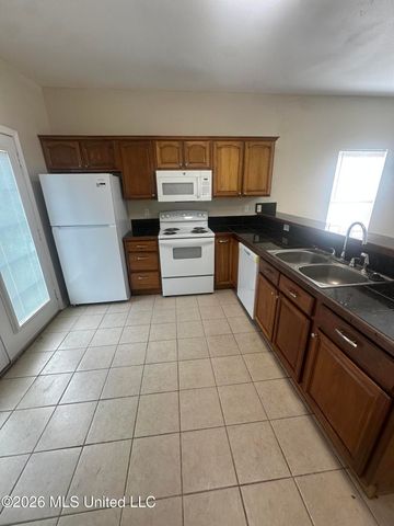 6024 E Oktibbeha Street, Bay Saint Louis, MS 39520