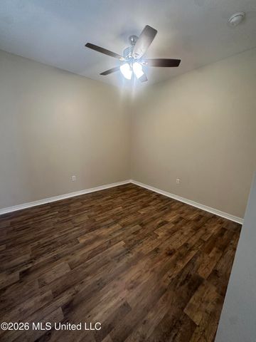 6024 E Oktibbeha Street, Bay Saint Louis, MS 39520