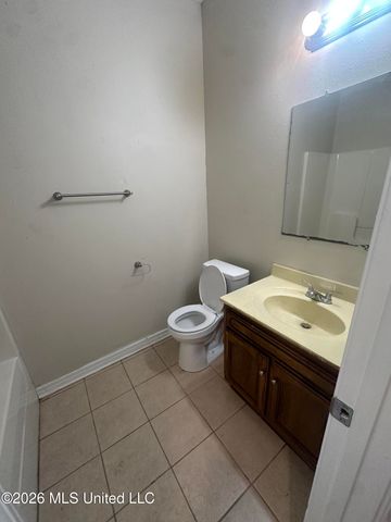 6024 E Oktibbeha Street, Bay Saint Louis, MS 39520