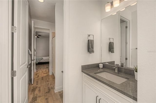 19879 BRIDGETOWN LOOP, Venice, FL 34293