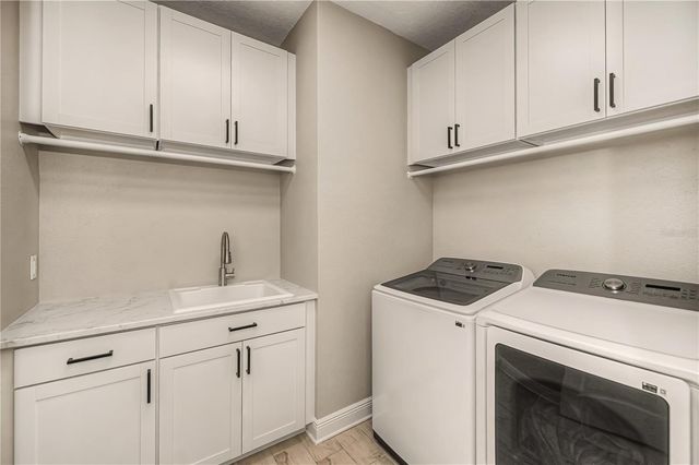 19879 BRIDGETOWN LOOP, Venice, FL 34293