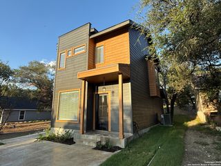 1288 Lonesome, Canyon Lake, TX 78133