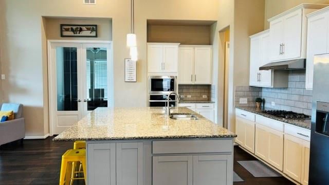 31518 Farm Country Lane, Hockley, TX 77447