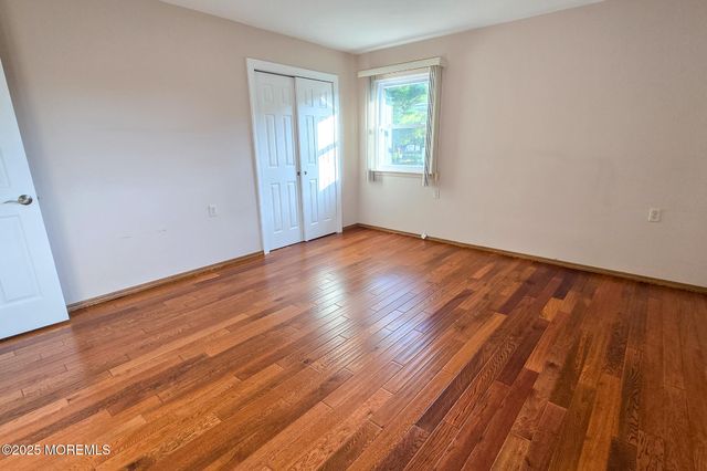 593 Jamaica Boulevard, Toms River, NJ 08757