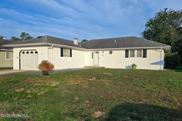 593 Jamaica Boulevard, Toms River, NJ 08757