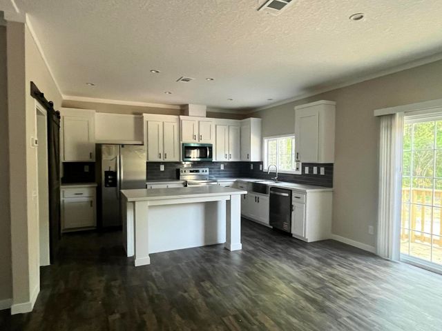 8725 Cottageville Highway, Cottageville, SC 29435
