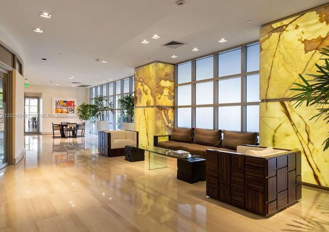 1330 West Ave 2105, Miami Beach, FL 33139