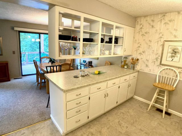 14314 Fairway Drive, Eden Prairie, MN 55344