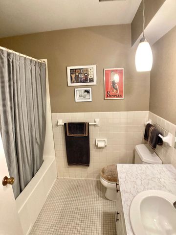 14314 Fairway Drive, Eden Prairie, MN 55344